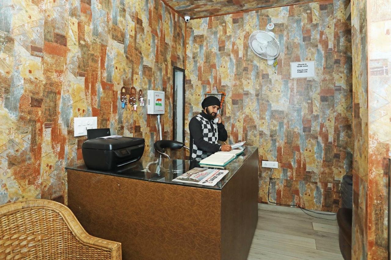 Hotel Saptrishi Rišikéš Exteriér fotografie